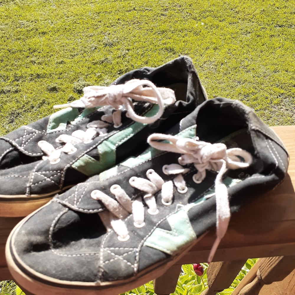 Van's sneakers